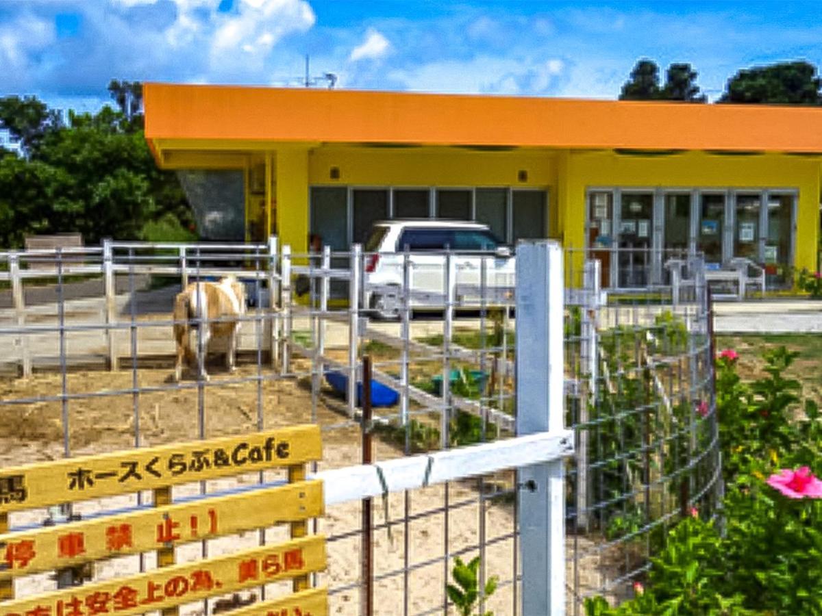 石垣島コテージakeeesi365 Ishigaki  Exterior photo